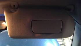 Buick 268-02012r Passenger Right Sun Visor With Illumination Fits 05-09 Allure 10325133