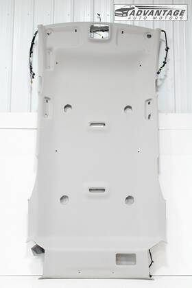 J2973572 Chevrolet 2018-2021 Chevy Traverse Lt Roof Overhead Headliner Ceiling Panel Liner Oem