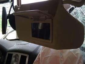 268-01525r Chrysler Passenger Right Sun Visor With Illumination Fits 08-10 300 10260513