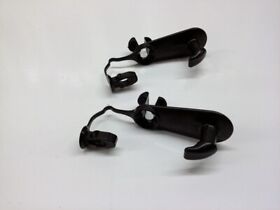 08210-00820 Genuine Toyota Floor Mat Clip