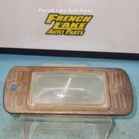262.gm9550 Gmc Truck Dome Lamp Lens And Bezel 5936880 Fits 1950 Pickup 1274186