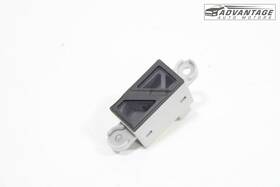 Bda312554 Kia 2023-2025 Niro Ev Right Side Roof Overhead Console Navigation Microphone Oem