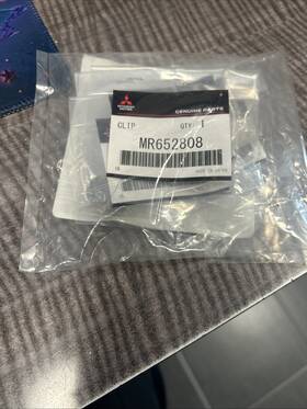 Mr652808 Mitsubishi New 100% Genuine 5 Headliner Clips
