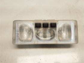 131.rv1l06 Rover 2006 Land Lr3 Rear Roof Dome Light