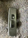 96 97 RAV4 Passenger Right Front Window Lock Switch Oem Gray Grey 74231-42030. Fixed Price $35.59.
