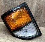 1999-2007 HZJ70 Toyota Land Cruiser X2 Rh Turn Signals Assy Oem. Fixed Price $89.99.