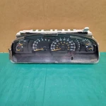 2000-2002 Toyota Tundra A/t V8 Speedometer Tach Instrument Cluster 83800-0C050. Fixed Price $104.99.